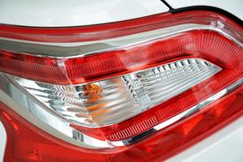 2015款日产天籁2.0L