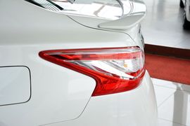 2015款日产天籁2.0L