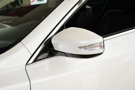 2015款日产天籁2.0L