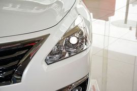 2015款日产天籁2.0L