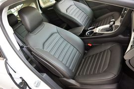 2013款福特蒙迪欧1.5L
