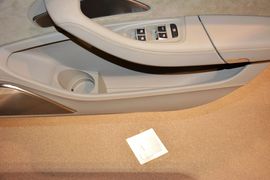 2014款奥迪A8L