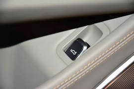 2014款奥迪A8L