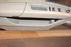 2014款奥迪A8L
