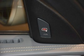 2014款奥迪A8L