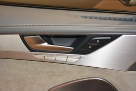 2014款奥迪A8L