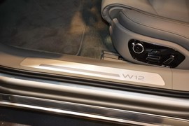 2014款奥迪A8L