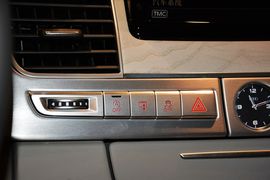 2014款奥迪A8L