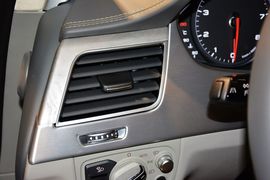 2014款奥迪A8L