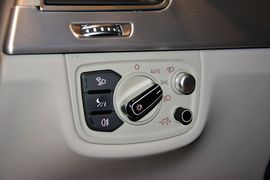 2014款奥迪A8L