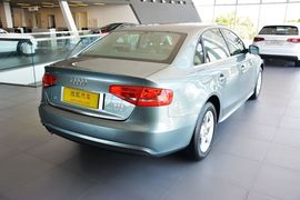 2015款奥迪A4L