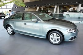 2015款奥迪A4L