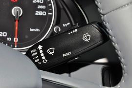 2015款奥迪A4L