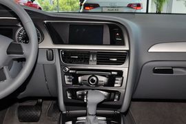 2015款奥迪A4L
