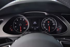 2015款奥迪A4L