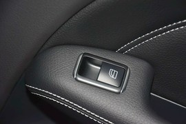2015款奔驰B200动感型