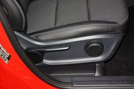 2015款奔驰B200动感型