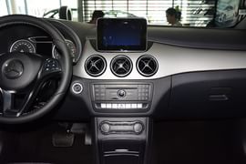 2015款奔驰B200动感型