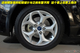 2009款福特福克斯SVP限量版图解