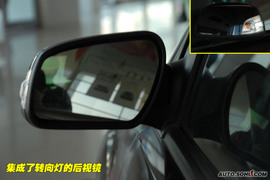 2009款福特福克斯SVP限量版图解