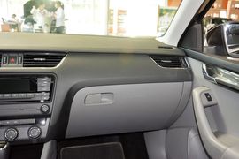 2015款斯柯达明锐1.6L