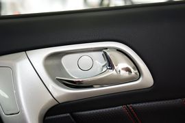 2014款哈弗H6升级版1.5T手动两驱精英型