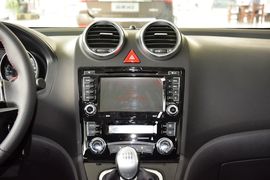 2014款哈弗H6升级版1.5T手动两驱精英型