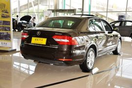 2014款斯柯达速派1.8TSI手自一体雅仕版