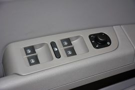 2014款斯柯达速派1.8TSI手自一体雅仕版