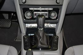 2014款斯柯达速派1.8TSI手自一体雅仕版