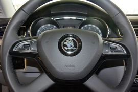 2014款斯柯达速派1.8TSI手自一体雅仕版