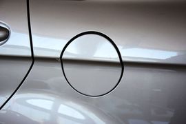 2015款北汽绅宝D20三厢1.5L自动乐尚版