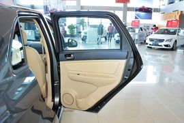 2015款北汽绅宝D20三厢1.5L自动乐尚版