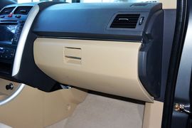 2015款北汽绅宝D20三厢1.5L自动乐尚版