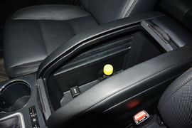 2015款丰田汉兰达3.5L