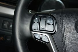 2015款丰田汉兰达3.5L