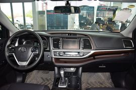 2015款丰田汉兰达3.5L