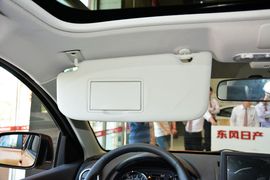 2015款日产逍客2.0XV