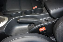 2015款日产逍客2.0XV