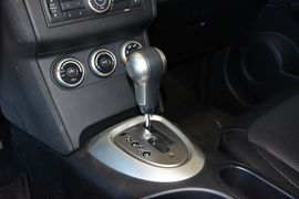 2015款日产逍客2.0XV