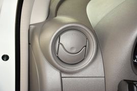 2014款日产阳光1.5XE