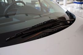 2013款标致307两厢