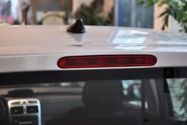 2013款标致307两厢
