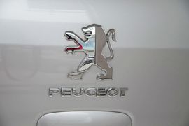 2013款标致307两厢