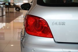 2013款标致307两厢