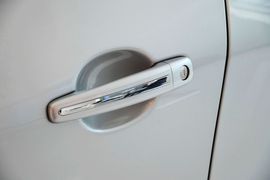 2013款标致307两厢