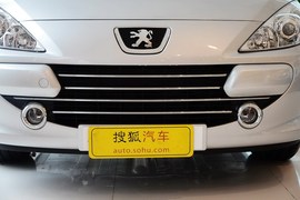 2013款标致307两厢