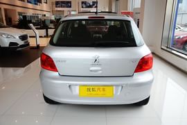 2013款标致307两厢