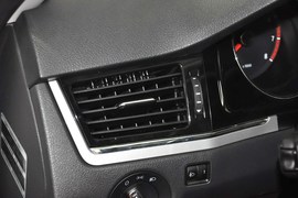 2014款大众宝来1.6L手动舒适型