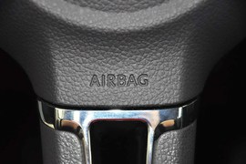 2014款大众宝来1.6L手动舒适型